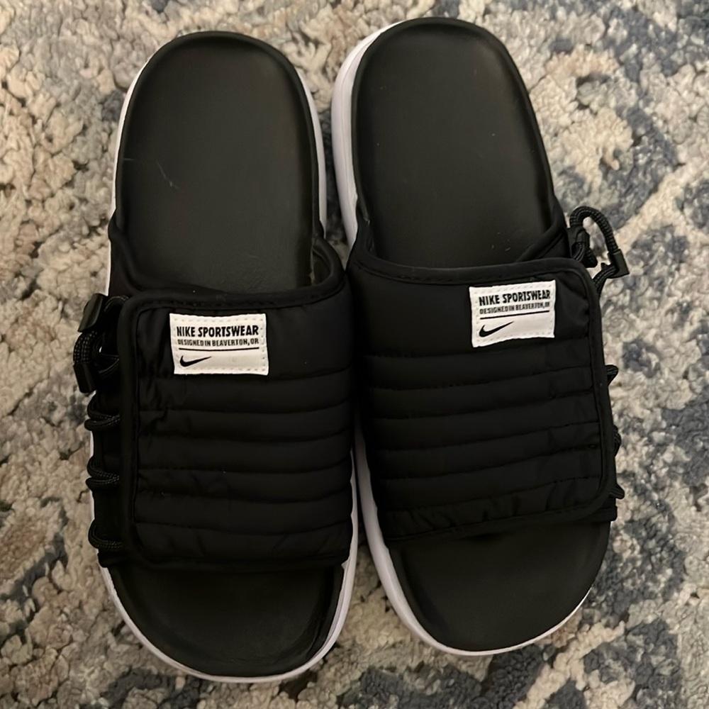 Nike slides